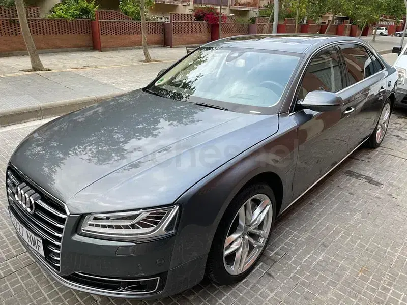 Usado Audi A8 435 CV (319 kW) 2017 Gris / plata Berlina