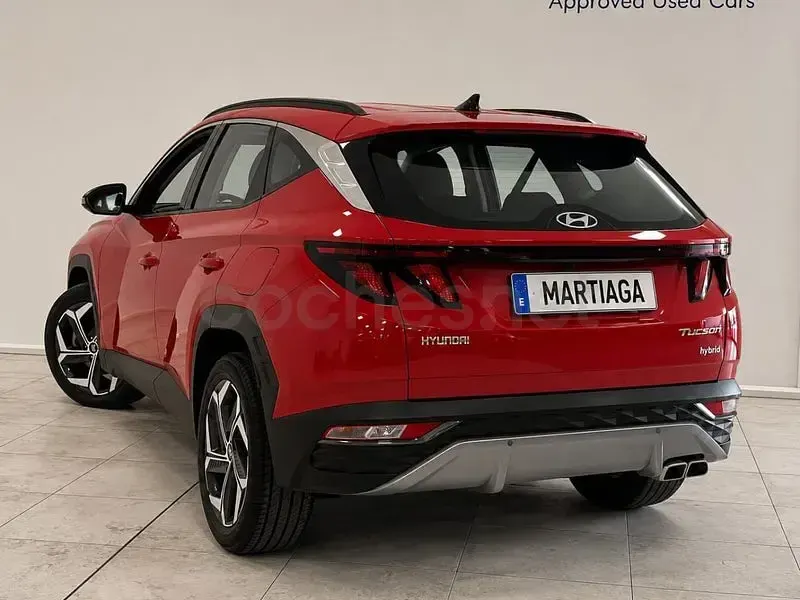 Usado Hyundai Tucson 230 CV (169 kW) 2022 Rojo SUV