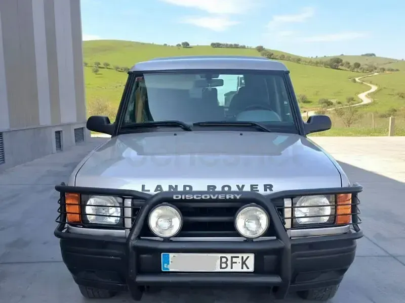 Usado Land Rover Discovery S 138 CV (101 kW) 2001 Gris / plata SUV