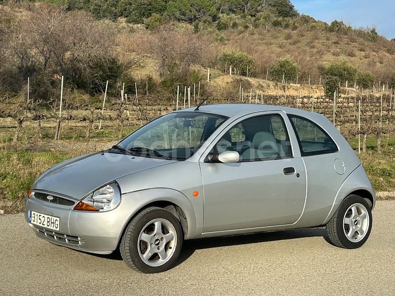 Gris / plata Usado 2001 Ford Ka Berlina | 1500 € (Buen precio) - Imagen 1/4