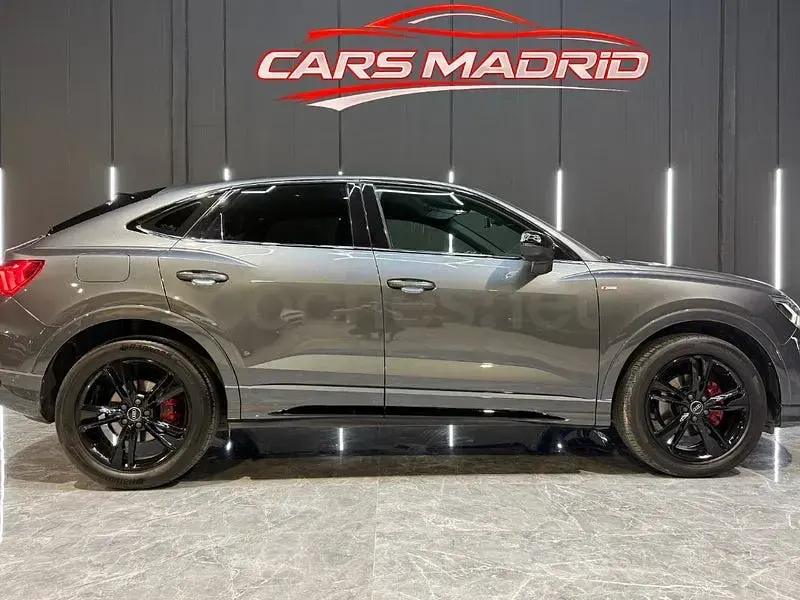 Usado Audi Q3 Sportback S-Line 150 CV (110 kW) 2021 Gris / plata SUV