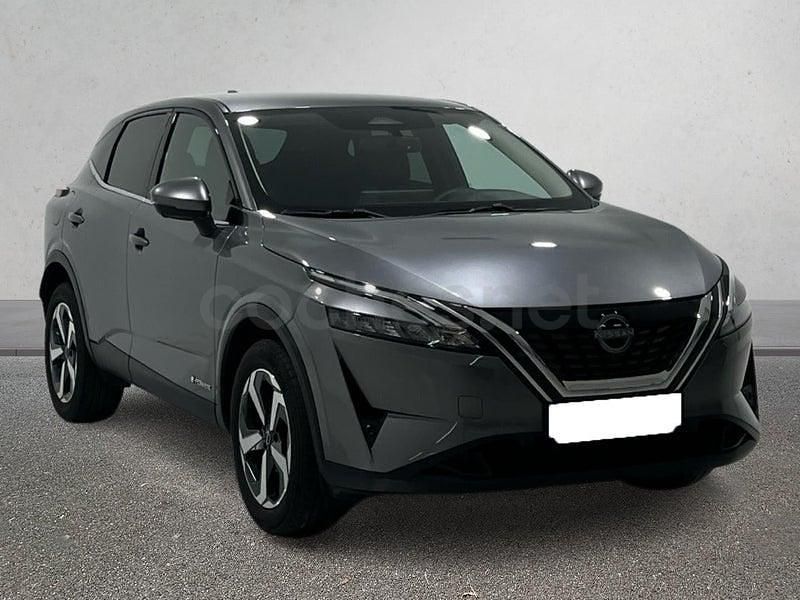 Usado Nissan Qashqai N-Connecta 190 CV (139 kW) 2024 Gris / plata SUV