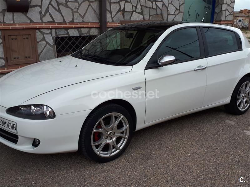 Etiqueta b (amarilla) Usado 2009 Alfa Romeo 147 Utilitario | 8500 € - Imagen 1/4