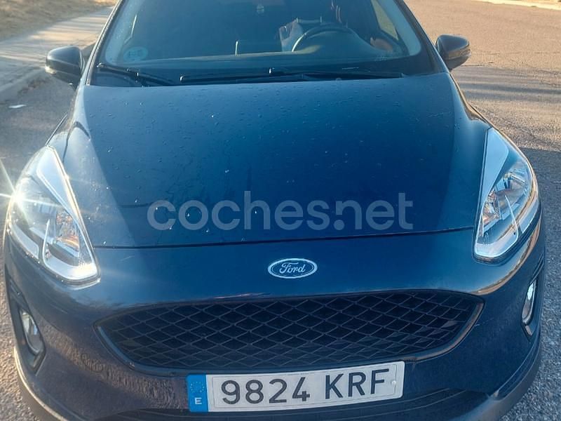 Azul Usado 2018 Ford Fiesta Active Utilitario | 9995 € (Precio justo) - Imagen 1/4