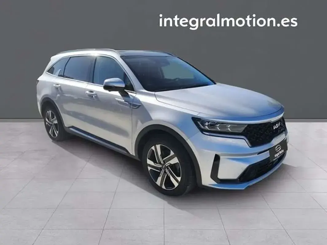 Usado Kia Sorento 203 CV (149 kW) 2022 Gris SUV