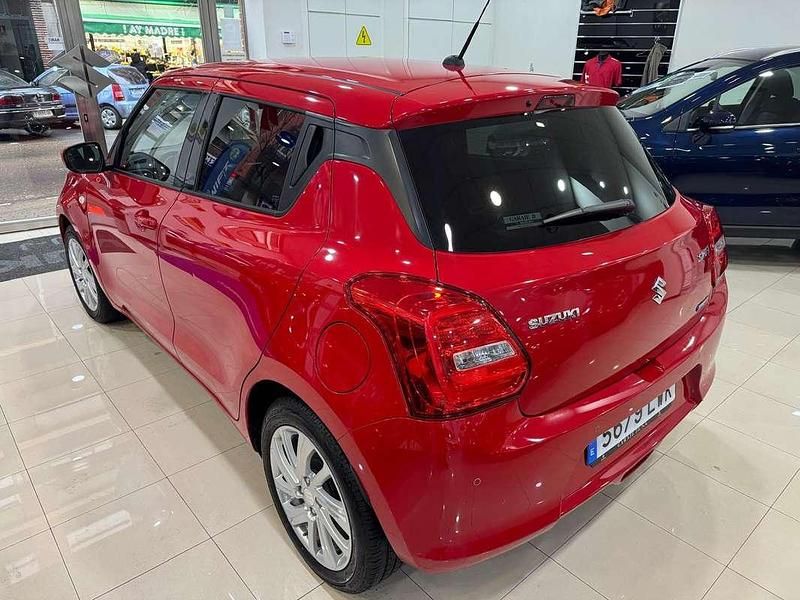 Usado Suzuki Swift 83 CV (61 kW) 2022 Berlina