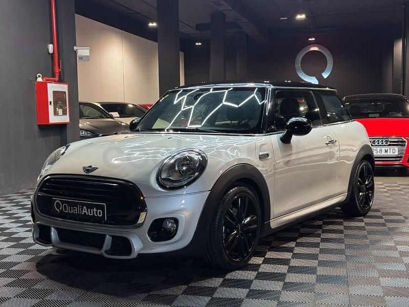 Usado Mini Cooper D 116 CV (85 kW) 2019 Gris / plata Utilitario