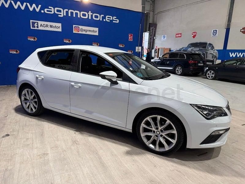 Usado Seat Leon FR 150 CV (110 kW) 2019 Blanco Berlina