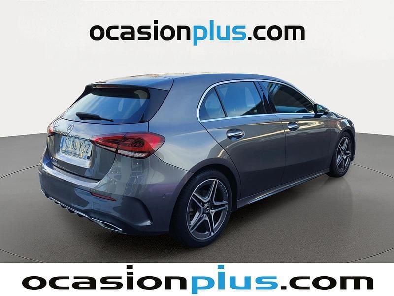 Usado Mercedes A180 AMG 116 CV (85 kW) 2019 Gris Utilitario
