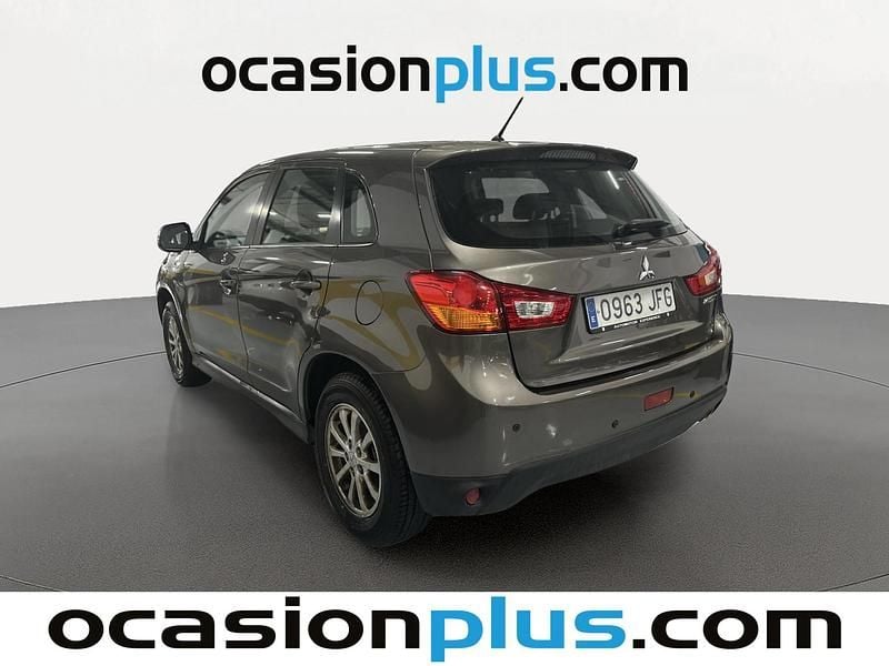 Usado Mitsubishi ASX 117 CV (86 kW) 2015 Oro SUV