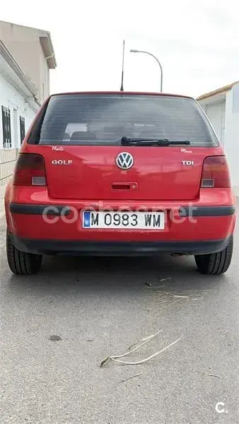 Usado VW Golf III Highline 110 CV (80 kW) 1998 Rojo Berlina