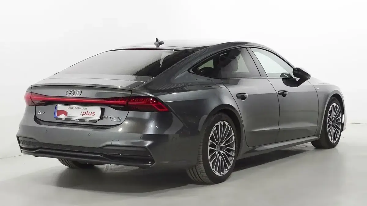 Usado Audi A7 Sportback 367 CV (269 kW) 2020 Gris Utilitario