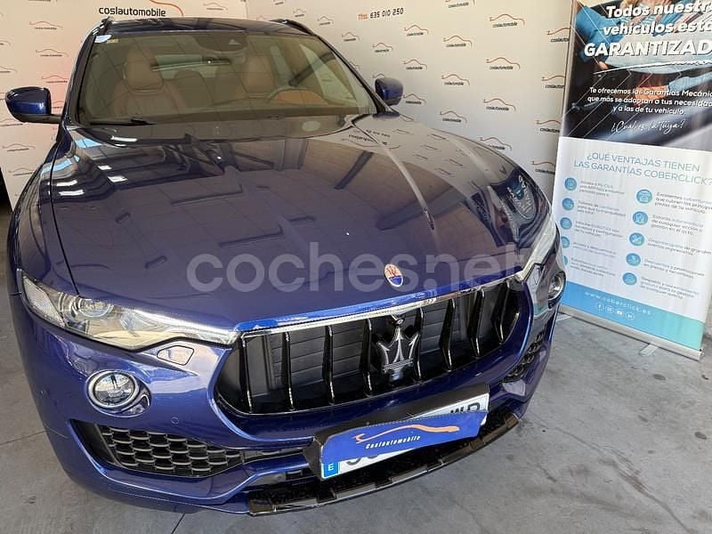 Usado Maserati Levante 275 CV (202 kW) 2018 Azul SUV