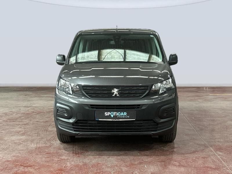 Usado Peugeot Rifter Business-Line 100 CV (73 kW) 2024 Gris Monovolumen
