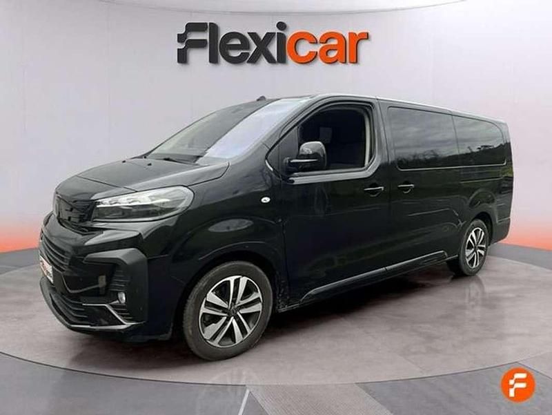Usado Peugeot Traveller Business-Line 180 CV (132 kW) 2024 Negro Monovolumen