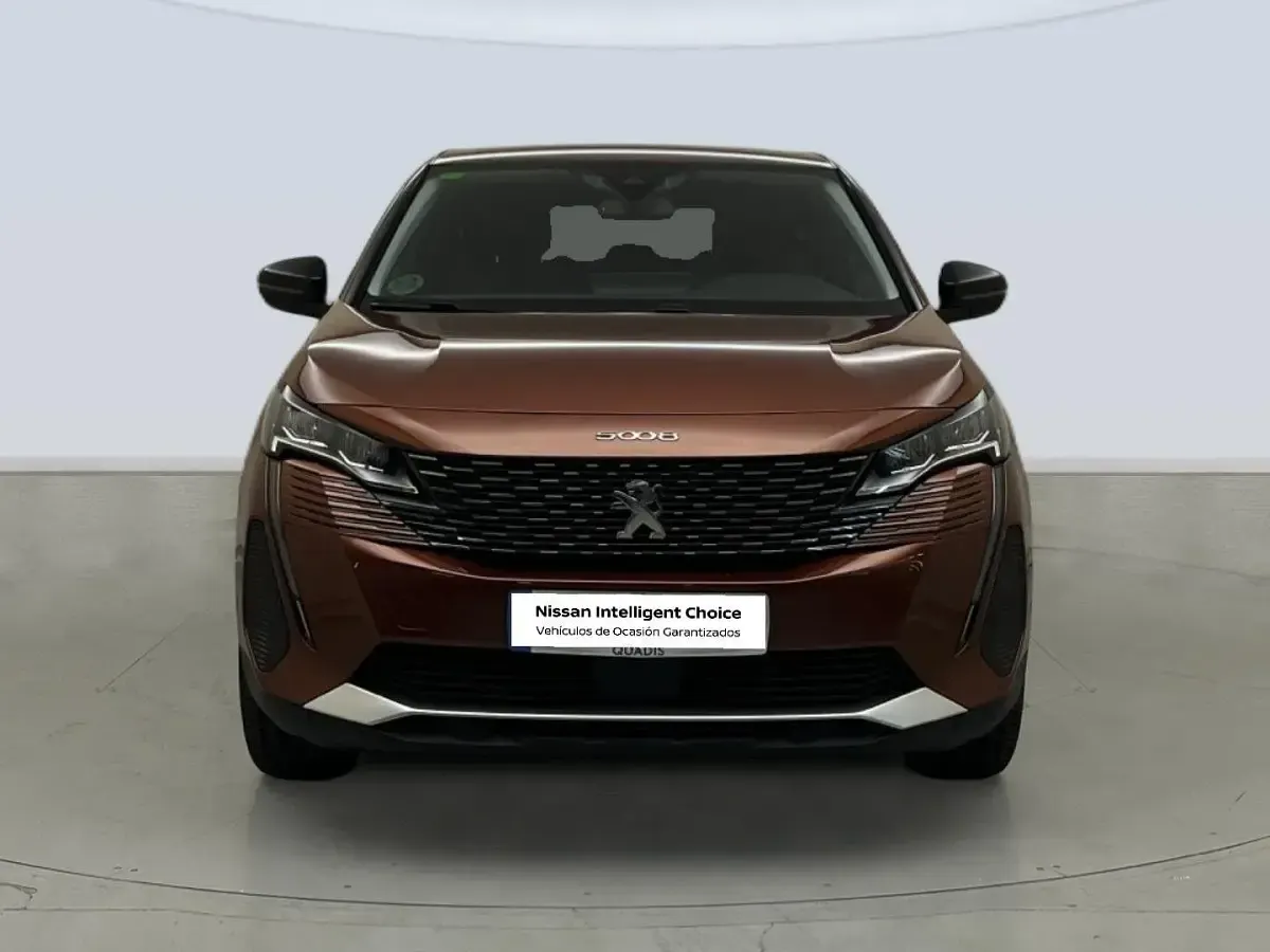 Usado Peugeot 5008 Allure 131 CV (96 kW) 2022 Naranja SUV