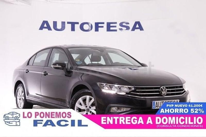 Usado VW Passat 150 CV (110 kW) 2020 Negro Berlina