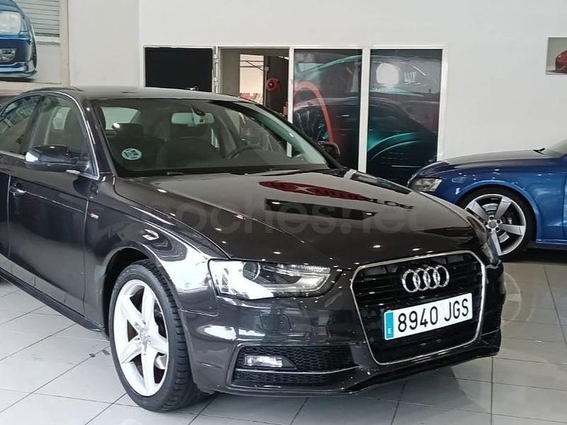 Usado Audi A4 S-Line 150 CV (110 kW) 2015 Negro Berlina