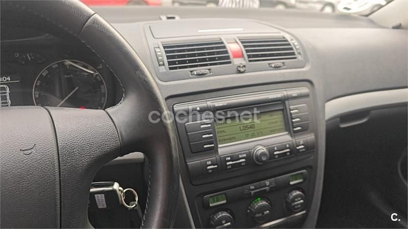 Usado Skoda Octavia 105 CV (77 kW) 2007 Beige Berlina