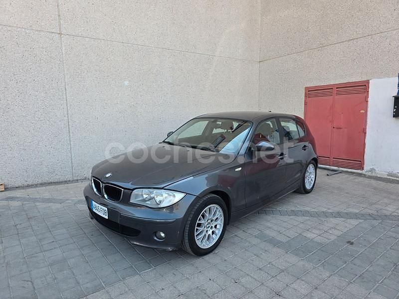 Gris / plata Usado 2006 BMW 116 Utilitario | 3499 € (Buen precio) - Imagen 1/4