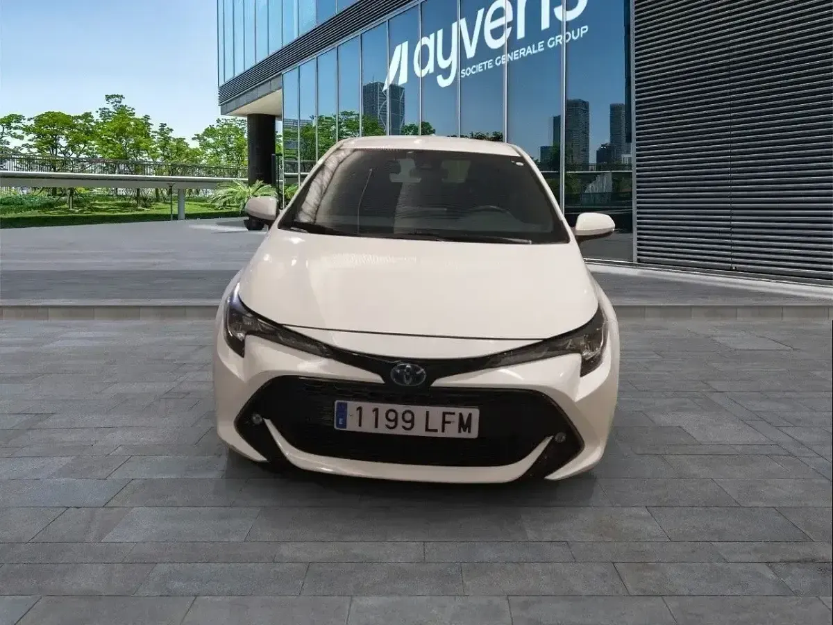 Usado Toyota Corolla Business Edition 122 CV (89 kW) 2020 Blanco Berlina