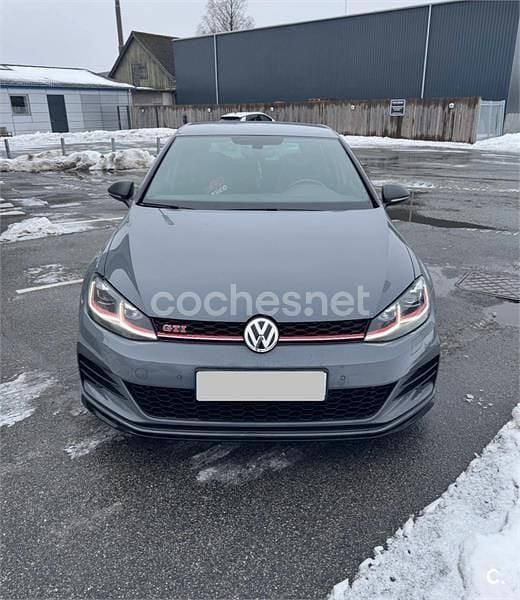Usado VW Golf VII GTI 290 HP (213 kW) 2019 Cinzento Sedan