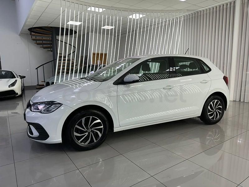 Usado VW Polo Life 95 CV (69 kW) 2023 Blanco Utilitario