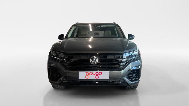 Usado VW Touareg R-line 286 CV (210 kW) 2022 Gris / plata SUV