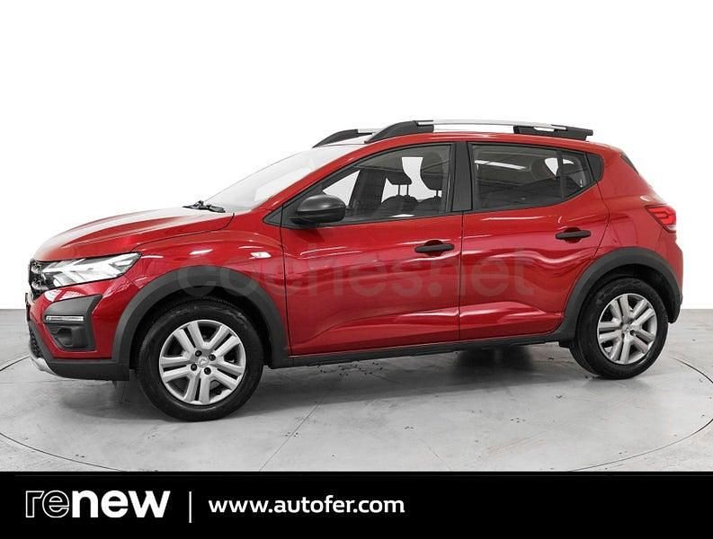 Usado Dacia Sandero Essentiel 91 CV (66 kW) 2022 Rojo Berlina