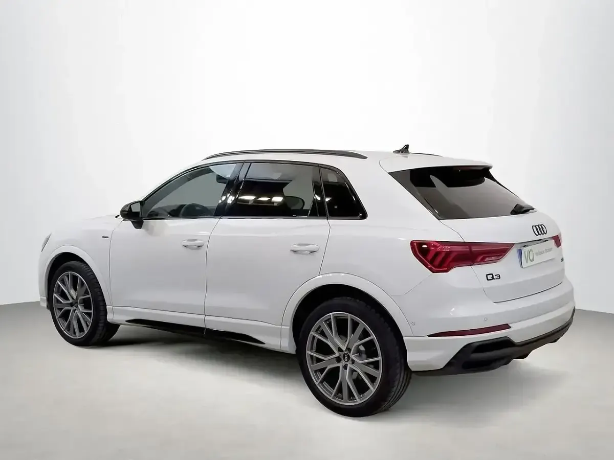 Usado Audi Q3 Ambiente 150 CV (110 kW) 2024 Blanco SUV