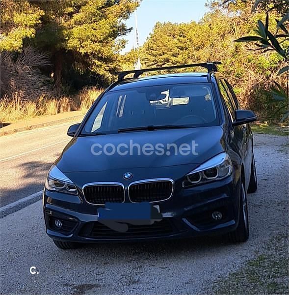 Usado BMW 218 150 CV (110 kW) 2016 Gris / plata Familiar