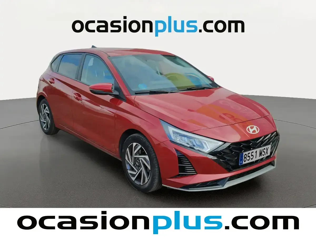 Käytetty Hyundai i20 100 HP (73 kW) 2024 Punainen Viistoperä