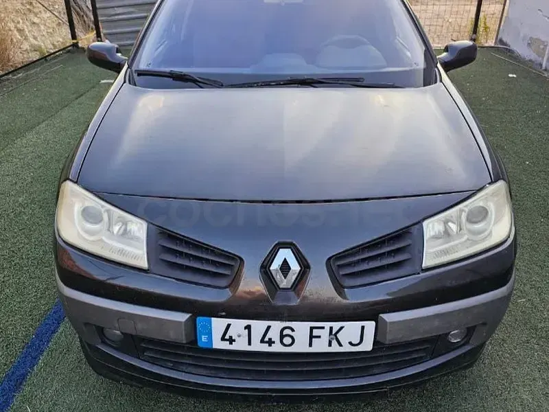 Usado Renault Mégane II Extreme 135 CV (99 kW) 2007 Negro Berlina