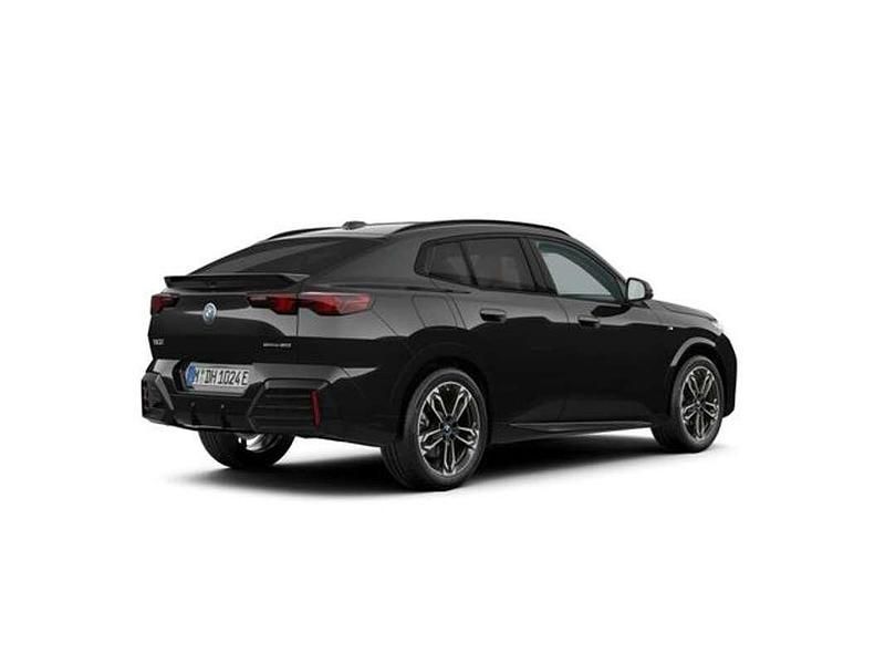 Usado BMW iX2 Sport Line 150 kW (204 CV) 2024 Negro SUV