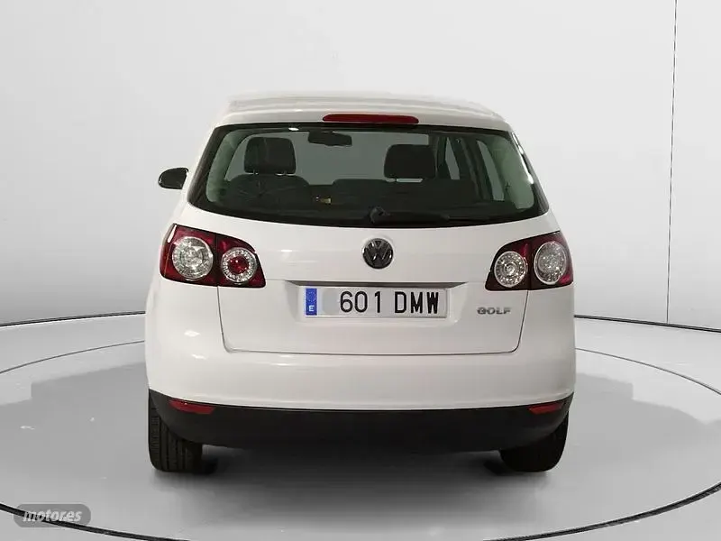 Usado VW Golf Plus Highline 116 CV (85 kW) 2005 Blanco Monovolumen