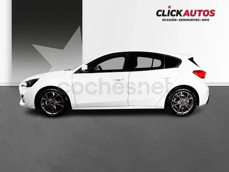 Usado Ford Focus ST-Line 125 CV (91 kW) 2022 Blanco Berlina