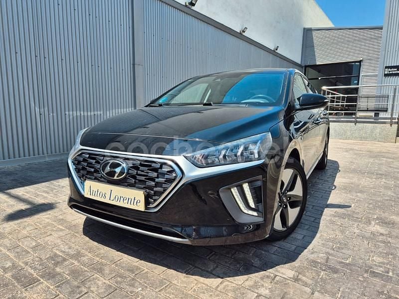 Usado Hyundai Ioniq 141 CV (103 kW) 2020 Negro Utilitario