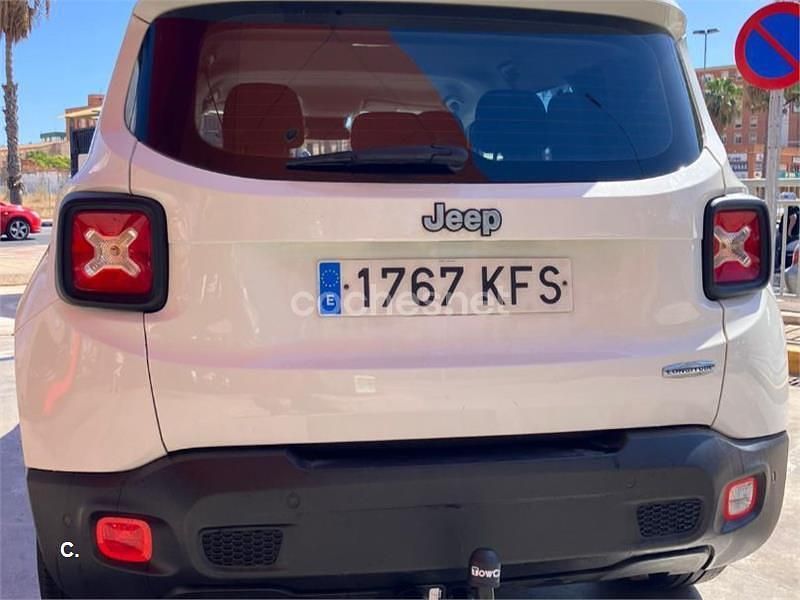 Usado Jeep Renegade Longitude 120 CV (88 kW) 2017 Blanco SUV