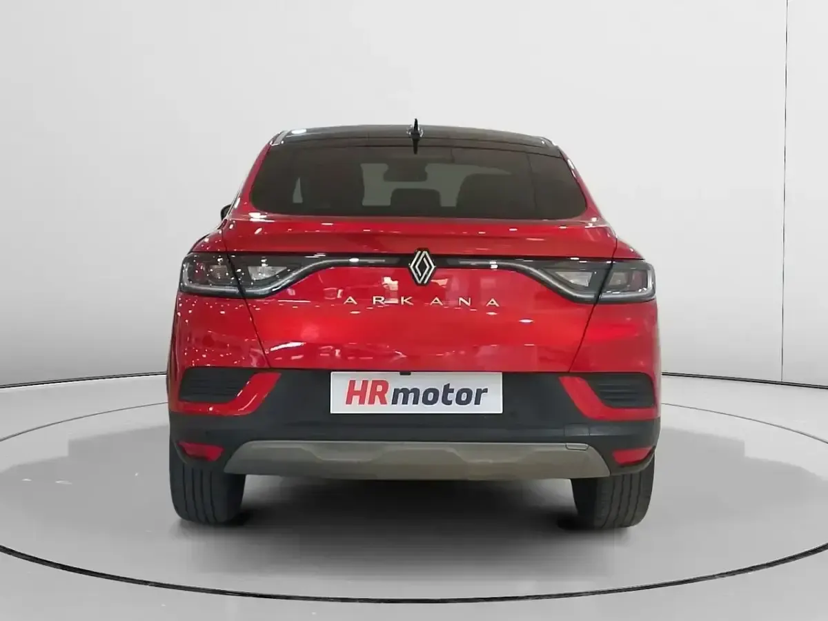Usado Renault Arkana Techno 140 CV (102 kW) 2024 Rojo SUV