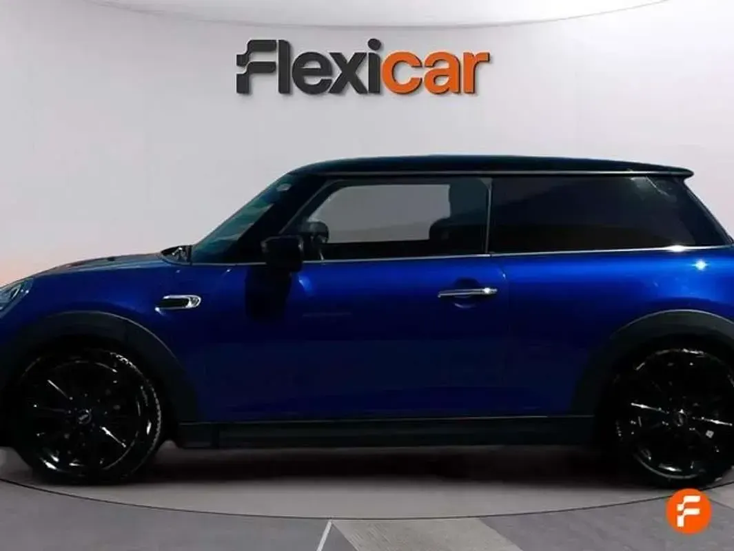 Usado Mini Cooper 136 CV (100 kW) 2019 Azul Utilitario
