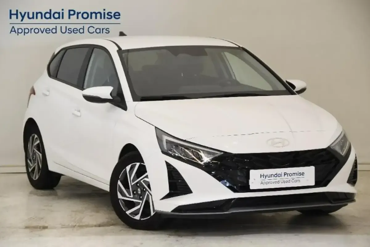 Nuevo Hyundai i20 100 CV (73 kW) 2025 Blanco Utilitario
