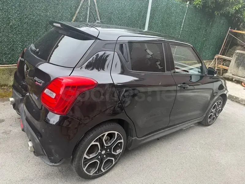 Usado Suzuki Swift Sport 129 CV (94 kW) 2021 Negro Utilitario