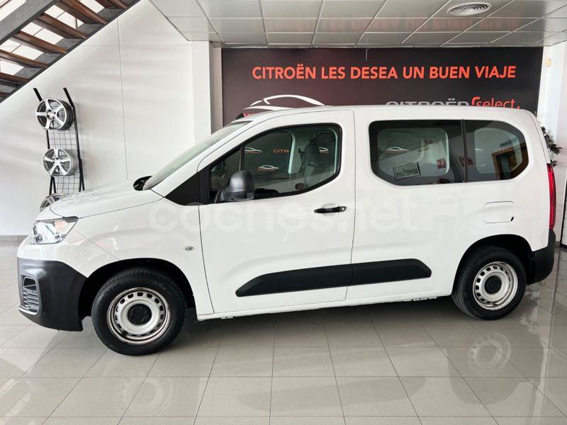 Usado Citroën Berlingo Feel 102 CV (75 kW) 2020 Blanco Monovolumen