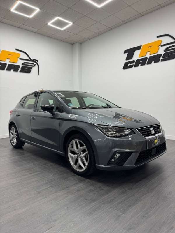 Gris Usado 2018 Seat Ibiza FR Utilitario | 14.500 € (Caro) - Imagen 1/4