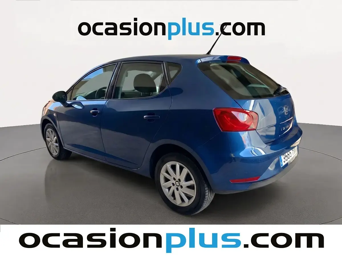 Usado Seat Ibiza Style 105 CV (77 kW) 2014 Azul Utilitario