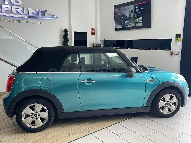 Usado Mini One Cabriolet 102 CV (75 kW) 2018 Azul Descapotable