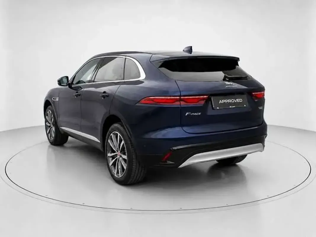 Usado Jaguar F-Pace SE 204 CV (150 kW) 2021 Azul SUV