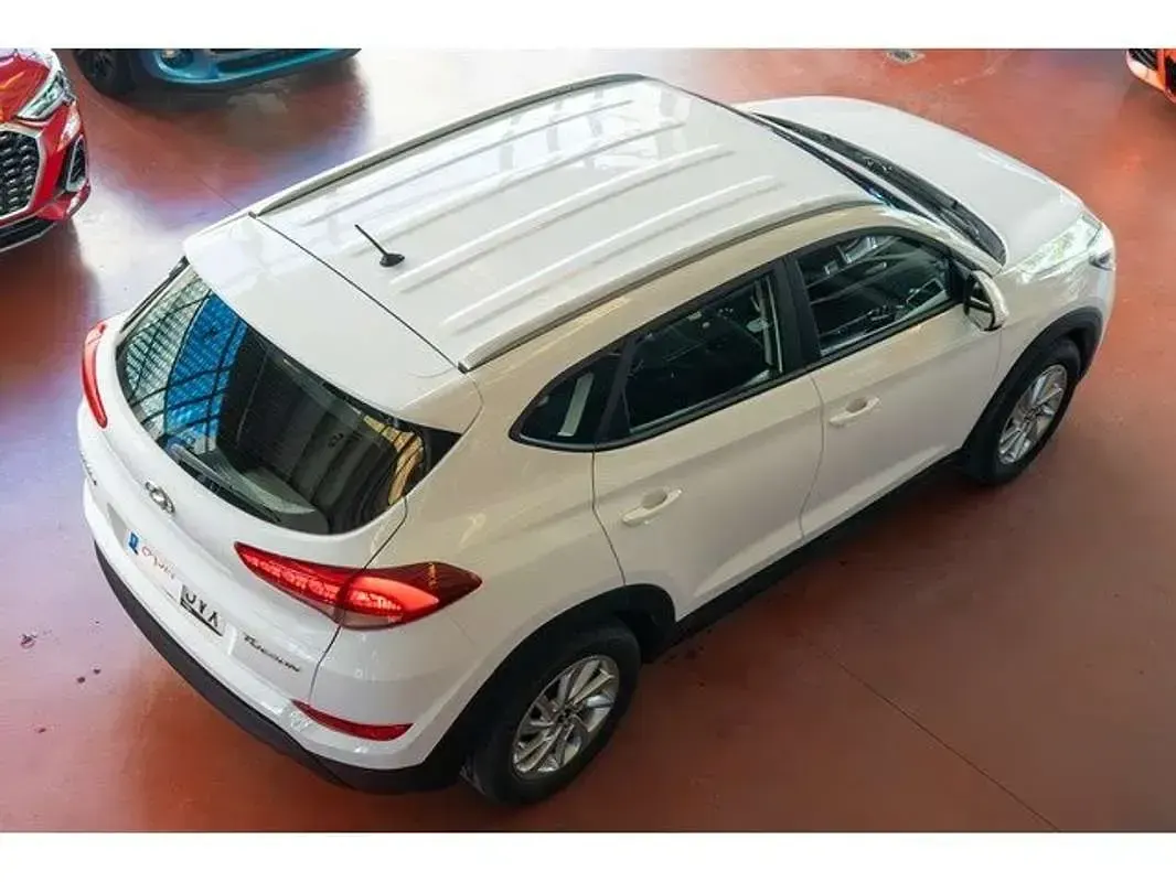 Usado Hyundai Tucson Style 140 CV (102 kW) 2016 Blanco SUV