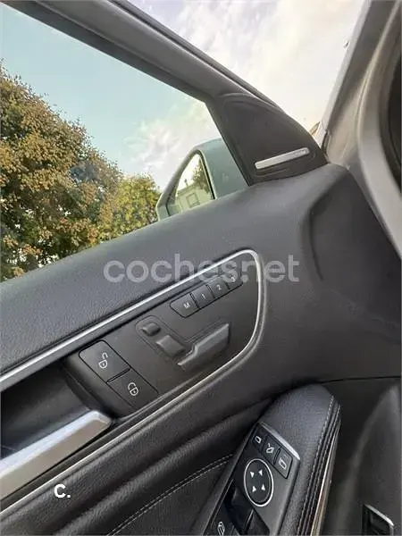 Usado Mercedes GLA250 AMG line 211 CV (155 kW) 2015 Gris / plata SUV