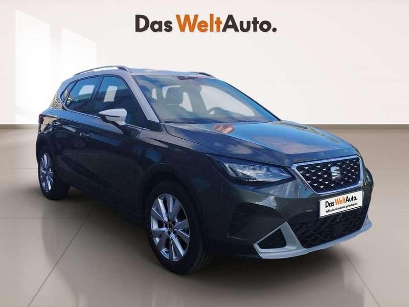 Gris Nuevo 2025 Seat Arona Xperience SUV | 22.900 € (Precio justo) - Imagen 1/4